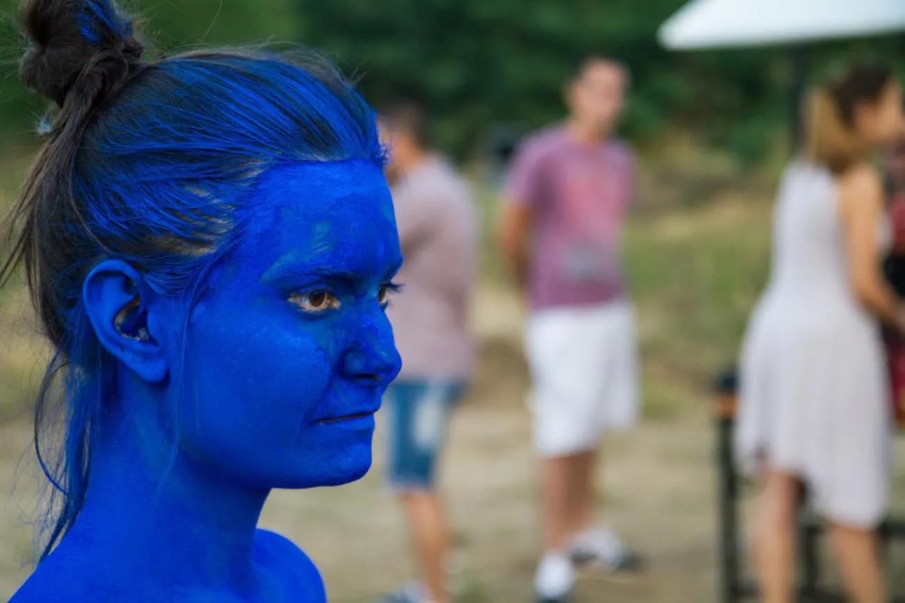 Sleepers 2, photographie de performance (body painting) - Belgrade, 2013.