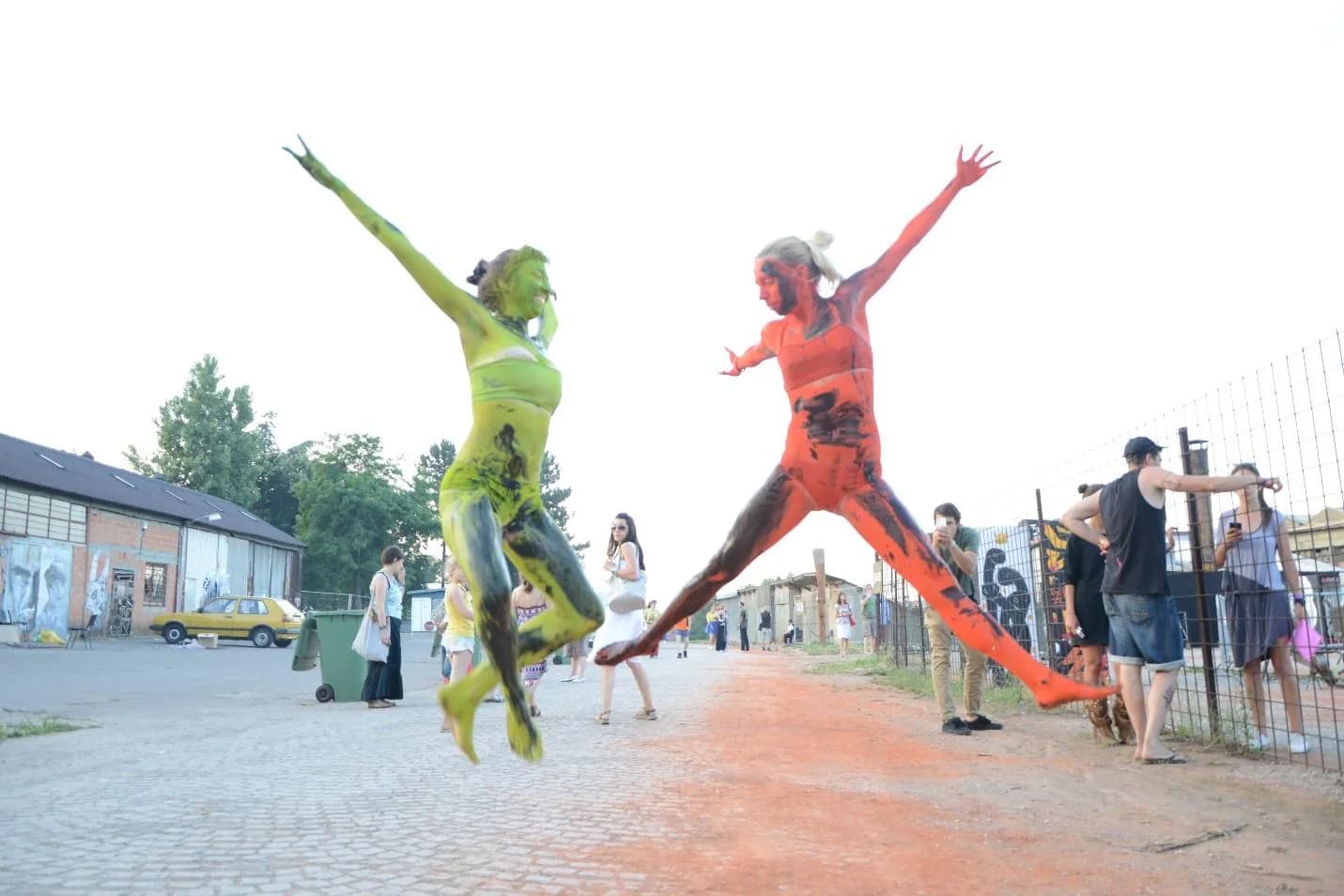 Sans titre (performance), photographie de performance (body painting) – Belgrade, 2016.